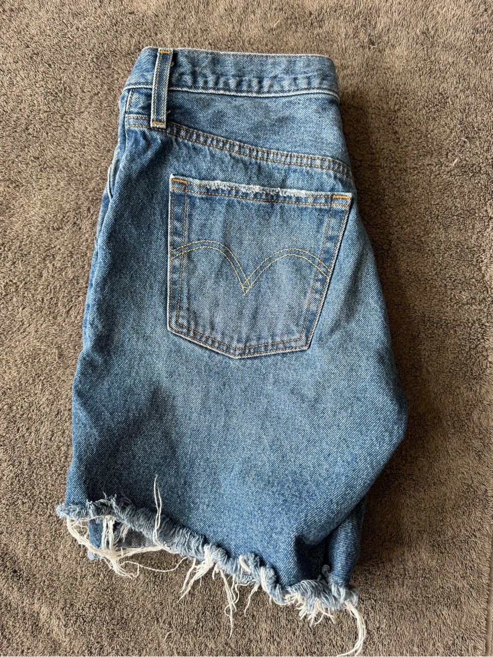 Levi's 501 Classic Blue Straight Denim Jeans Shorts-size W28 - Picture 8 of 11